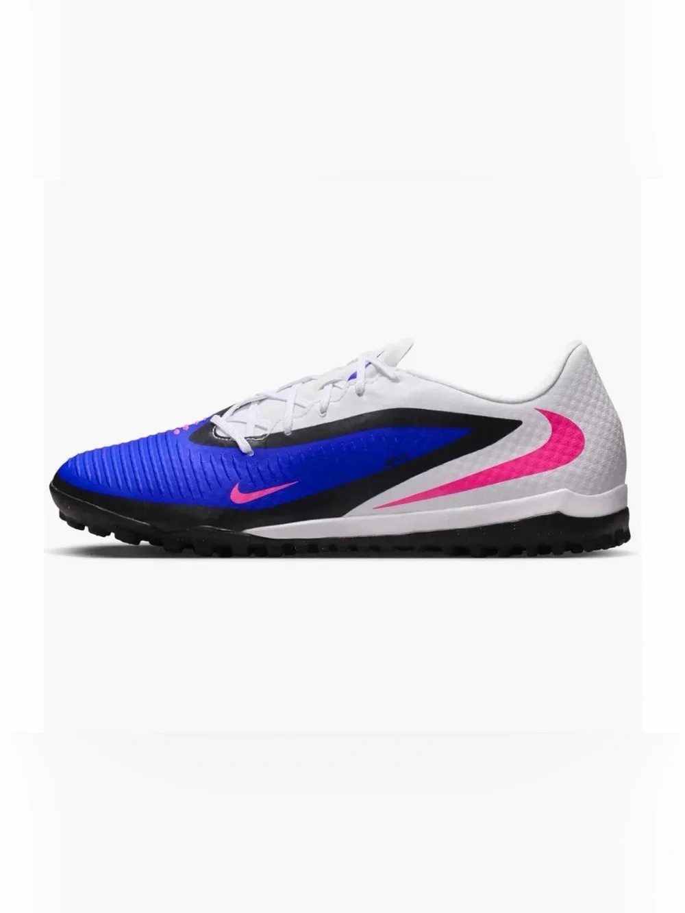 Nike Football Boots Phantom 6 Low Pro TF.